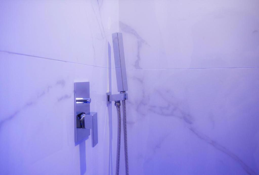 Suite Napoli Sotterranea Con Jacuzzi Exterior photo